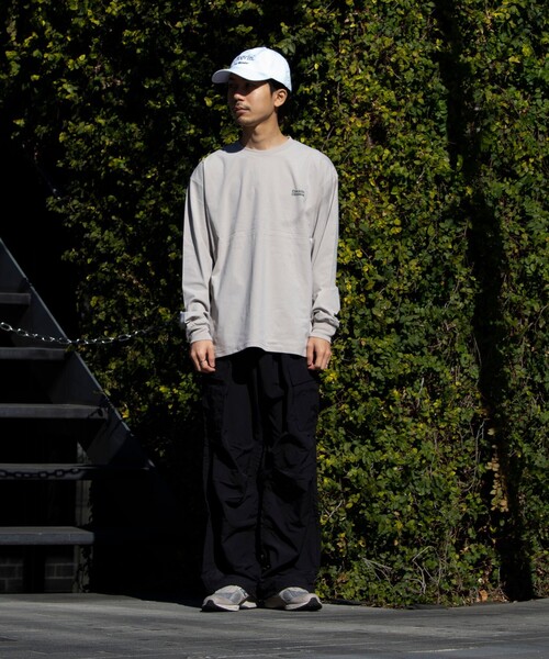 Franklin Climbing(フランクリンクライミング)の「【限定展開】【Franklin Climbing/フランクリンクライミング】グラフィックロンTee(Tシャツ/カットソー・メンズ・グリーン/ブルー/オレンジ/ホワイト/ブラック/グレイッシュベージュ/グレイッシュブルー・M/L)」の22枚目の写真