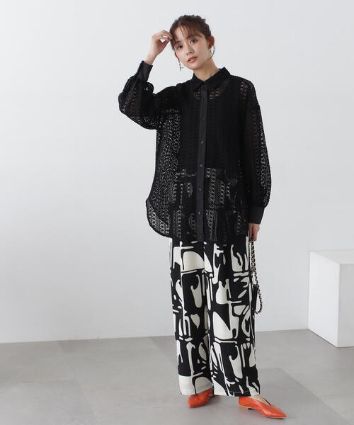 N.（N. Natural Beauty Basic）（エヌエヌナチュラルビューティーベーシック）の「◆ラッセルキカレースシャツ（シャツ/ブラウス・レディース・ブラック/オフホワイト・MEDIUM）」の6枚目の写真