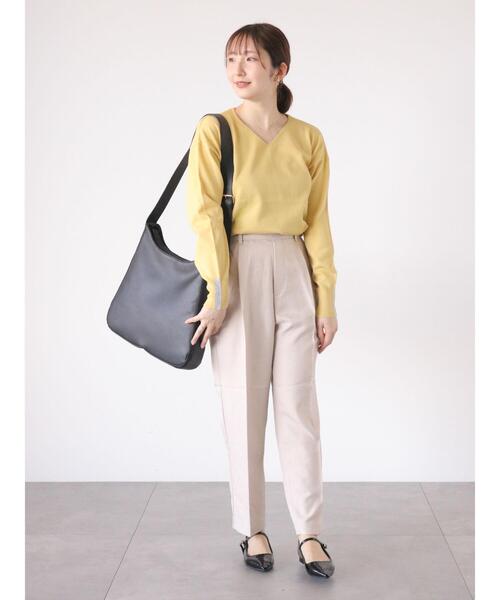 Te chichi TERRASSE（テチチテラス）の「Vネック袖ラメラインニット（ニット/セーター・レディース・ブラック/オフホワイト/イエロー/ブルー・F）」の7枚目の写真