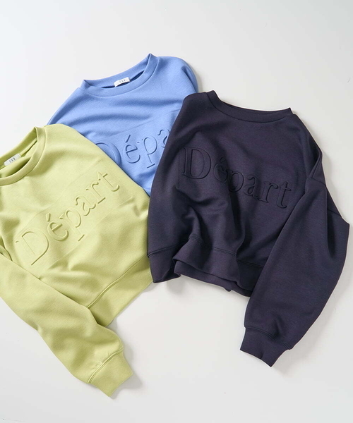 a.v.v(アーヴェヴェ)の「【UVカット】エンボスロゴクロップドトップス(Tシャツ/カットソー・レディース・アイボリー/ミント/ダークインディゴブルー/ネイビー・40/38/36)」の3枚目の写真