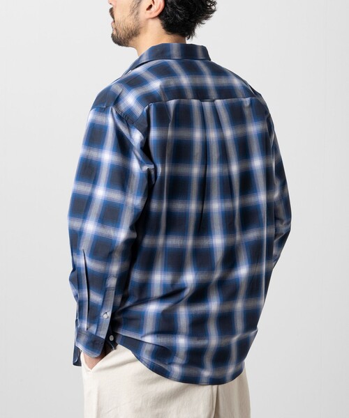 FREAK'S STORE（フリークスストア）の「FREAK’S STORE/フリークスストア ロングスリーブ レギュラーカラー オンブレチェックシャツ/イージーウェア/リラックスフィット（シャツ/ブラウス・メンズ・ブラック/ブルー/チャコール・LARGE/MEDIUM）」の13枚目の写真