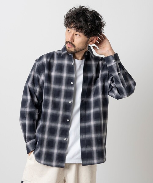 FREAK'S STORE（フリークスストア）の「FREAK’S STORE/フリークスストア ロングスリーブ レギュラーカラー オンブレチェックシャツ/イージーウェア/リラックスフィット（シャツ/ブラウス・メンズ・ブラック/ブルー/チャコール・LARGE/MEDIUM）」の18枚目の写真