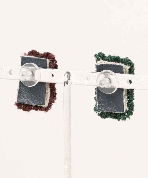 tone（トーン）の「【himemayu】モコモコ刺繍ピアス(MA)（ピアス（両耳用）・レディース・その他・FREE）」の4枚目の写真