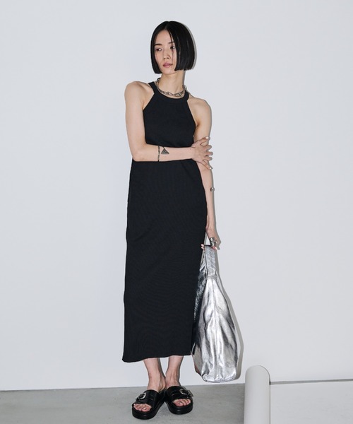 AIC.（エーアイシー）の「パッド付きサーマルアメスリワンピース（ワンピース・レディース・ブラック/ライトグレー・FREE）」の4枚目の写真