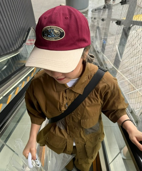 CIAOPANIC TYPY（チャオパニックティピー）の「【UNISEX】ワッペンバイカラーキャップ（キャップ・メンズ・ベージュ/アイボリー/ボルドー/グリーン/チャコールグレー・ONE SIZE）」の14枚目の写真