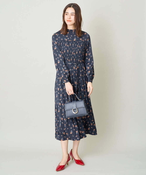 a.v.v(アーヴェヴェ)の「【5サイズ展開】ベーシックパンプス(パンプス・レディース・ブラック/アイボリー/レッド・05/03/04/06/02)」の5枚目の写真