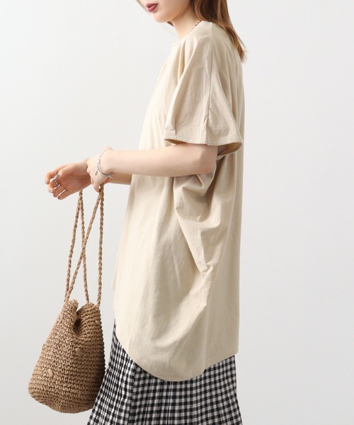 atONE（アットワン）の「atONE ランダムシルエットノースリーブカットソー（Tシャツ/カットソー・レディース・オフホワイト/カーキ/ブラック/ベージュ/チャコールグレー・LL～3L/4L～5L/M-L）」の21枚目の写真