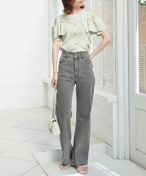 MAJESTIC LEGON（マジェスティックレゴン）の「パールストラップ肩あきニット（その他トップス・レディース・ライトグリーン/アイボリー/チャコールグレー・MEDIUM）」の12枚目の写真