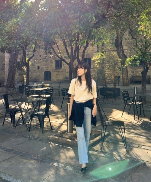 DIAVEL（ディアベル）の「【SALE激安中】ハートグラフィックロゴプリントオーバーサイズTシャツ／ユニセックス ビッグシルエット（Tシャツ/カットソー・レディース・ホワイト/アイボリー/ホワイト系その他/ブラック/ライトブルー/ブラック系その他/ダークグレー/ホワイト×ブラック・M）」の16枚目の写真