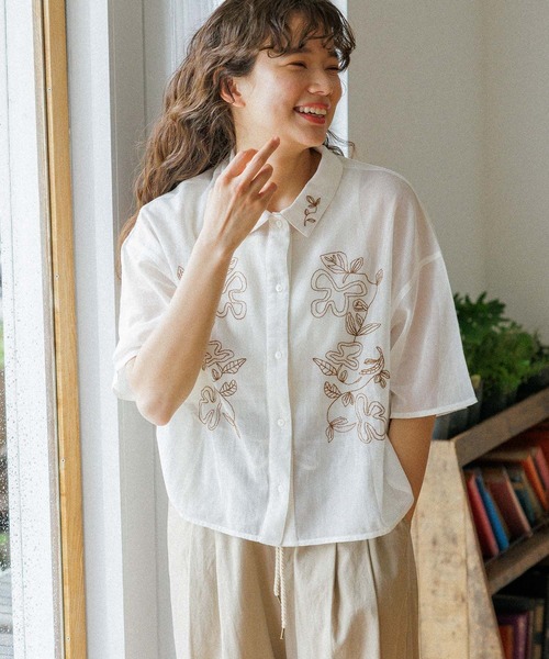 niko and（ニコアンド）の「シアーメッシュ刺繍シャツ（シャツ