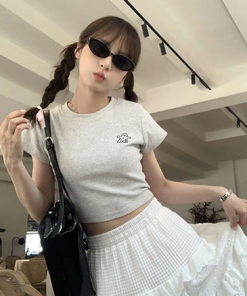 Mayree(メイリー)の「【Mayree】ショート丈クロップドチビTシャツ(Tシャツ/カットソー・レディース・グレー/イエロー/ピンク・SMALL/MEDIUM/LARGE)」の17枚目の写真