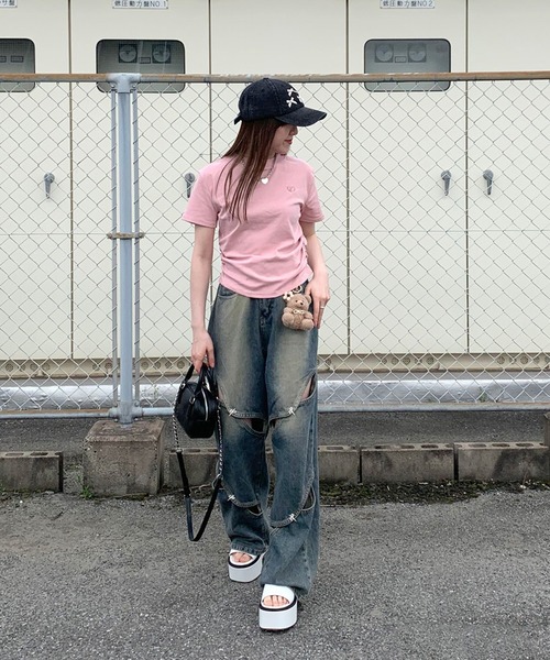 non-hedge(ノンヘッジ)の「ハート刺繍半袖Tシャツ(Tシャツ/カットソー・レディース・ブラック/オフホワイト/グレー/チャコールグレー/ピンク/ブラウン・FREE)」の7枚目の写真