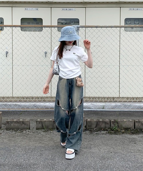 non-hedge(ノンヘッジ)の「ハート刺繍半袖Tシャツ(Tシャツ/カットソー・レディース・ブラック/オフホワイト/グレー/チャコールグレー/ピンク/ブラウン・FREE)」の20枚目の写真