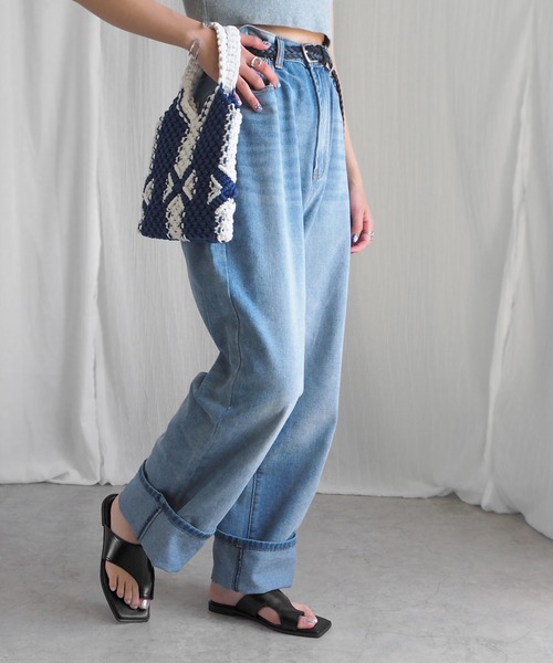 minia（ミニア）の「メタリックトングサンダル（サンダル・レディース・ブラック/シルバー/ブロンズ・LL/S/M/L）」の5枚目の写真