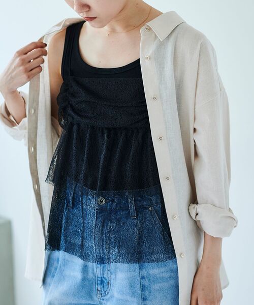 le.coeur blanc（ルクールブラン）の「メロンチュールキャミブラウス（シャツ/ブラウス・レディース・ブラック/モカ・38）」の6枚目の写真