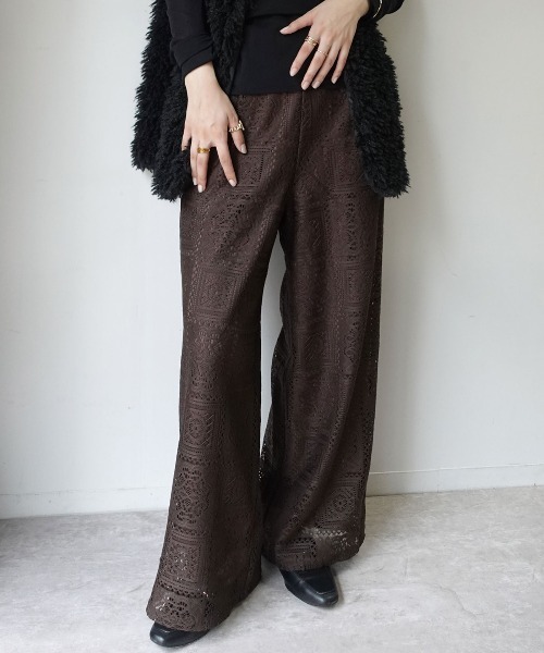 CORNERS（コーナーズ）の「ブロックレースストレートパンツ【セットアップ可能】（スラックス・レディース・アイボリー/ホワイト/ブラック/ブラウン・M）」の21枚目の写真