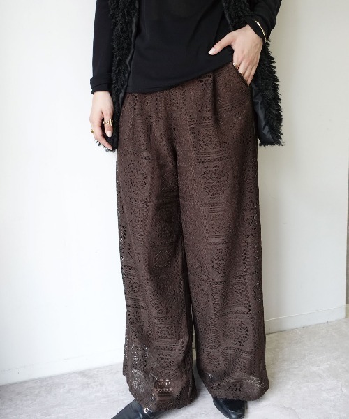 CORNERS(コーナーズ)の「ブロックレースストレートパンツ【セットアップ可能】(スラックス・レディース・アイボリー/ホワイト/ブラック/ブラウン・M)」の19枚目の写真