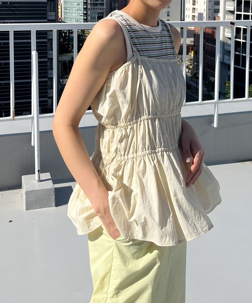 KBF(ケイビーエフ)の「ギャザーリボンビスチェ(ベスト・レディース・レッド系その他/アイボリー/ブラック・ONE)」の9枚目の写真