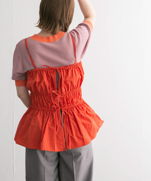 KBF(ケイビーエフ)の「ギャザーリボンビスチェ(ベスト・レディース・レッド系その他/アイボリー/ブラック・ONE)」の14枚目の写真