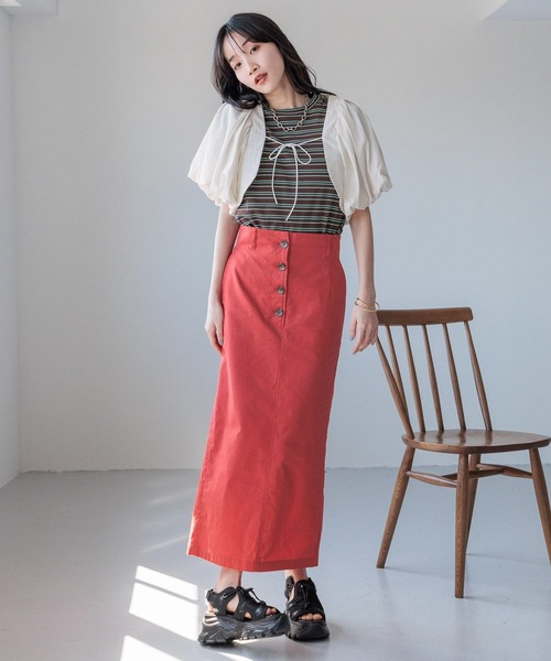 LOWRYS FARM（ローリーズファーム）の「ＰＵＴＯＮボレロ　108011（カーディガン/ボレロ・レディース・アイボリー/ブラック・FREE）」の4枚目の写真