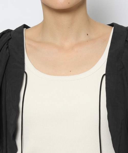 LOWRYS FARM（ローリーズファーム）の「ＰＵＴＯＮボレロ　108011（カーディガン/ボレロ・レディース・アイボリー/ブラック・FREE）」の16枚目の写真