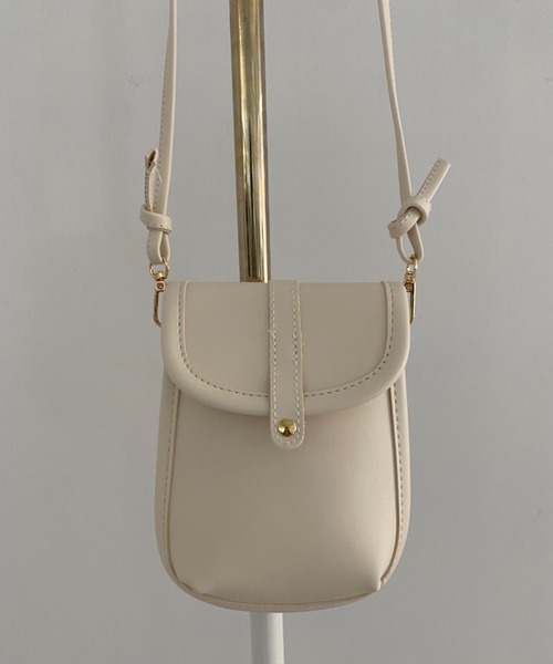 RUBY AND YOU（ルビーアンドユー）の「［select］フラップショルダーバッグ（ショルダーバッグ・レディース・ブラック/アイボリー/ブラウン・FREE）」の2枚目の写真