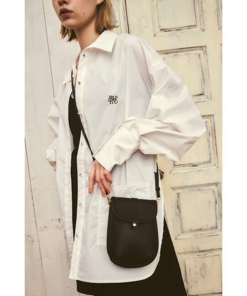 RUBY AND YOU（ルビーアンドユー）の「［select］フラップショルダーバッグ（ショルダーバッグ・レディース・ブラック/アイボリー/ブラウン・FREE）」の4枚目の写真