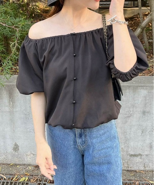AMELY(エミリー)の「【コラボ】マルチウェイオフショルダー(シャツ/ブラウス・レディース・ホワイト/ブラック/ホワイト系その他/ブラック系その他・フリー)」の21枚目の写真