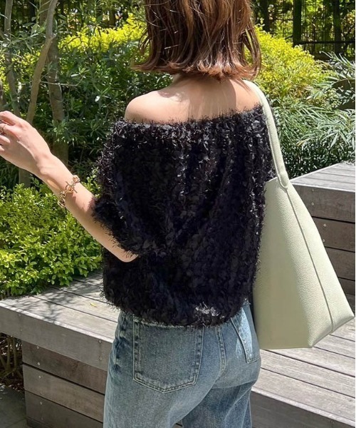 AMELY(エミリー)の「【コラボ】マルチウェイオフショルダー(シャツ/ブラウス・レディース・ホワイト/ブラック/ホワイト系その他/ブラック系その他・フリー)」の15枚目の写真