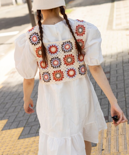 SpRay（スプレイ）の「花クロシェスクエアビスチェ（タンクトップ・レディース・アイボリー/ブラック・FREE）」の17枚目の写真