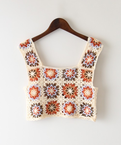 SpRay（スプレイ）の「花クロシェスクエアビスチェ（タンクトップ・レディース・アイボリー/ブラック・FREE）」の21枚目の写真