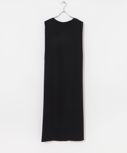 URBAN RESEARCH(アーバンリサーチ)の「ショルダータックカットワンピース(ワンピース・レディース・グレー/ブラック・FREE)」の5枚目の写真
