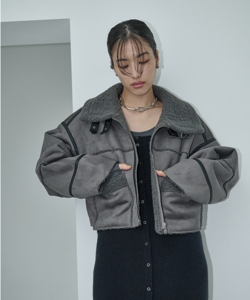 AIC.（エーアイシー）の「ムートンライクショートボアジャケット