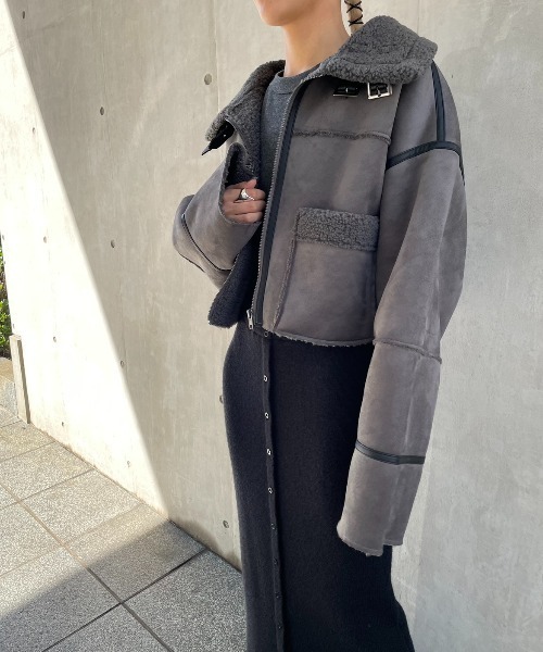 AIC.（エーアイシー）の「ムートンライクショートボアジャケット（ムートンコート・レディース・チャコールグレー/アイボリー/ブラック・FREE）」の21枚目の写真