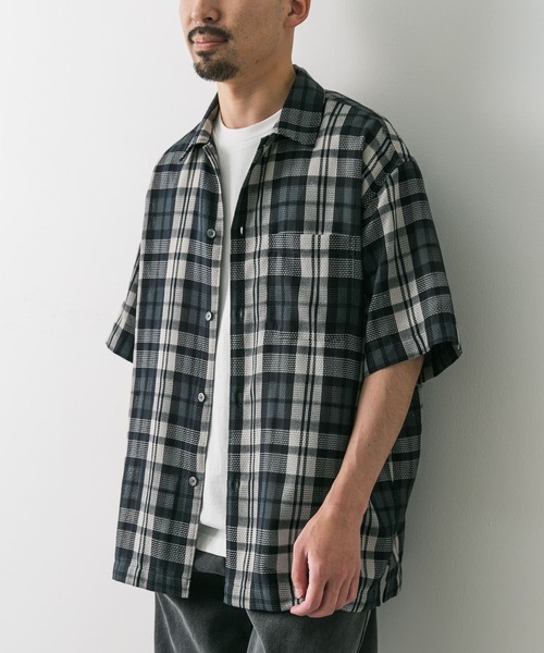 URBAN RESEARCH DOORS（アーバンリサーチドアーズ）の「カラミ織チェックシャツ（シャツ/ブラウス・メンズ・グリーン系その他/ブラック系その他・MEDIUM/LARGE）」の6枚目の写真
