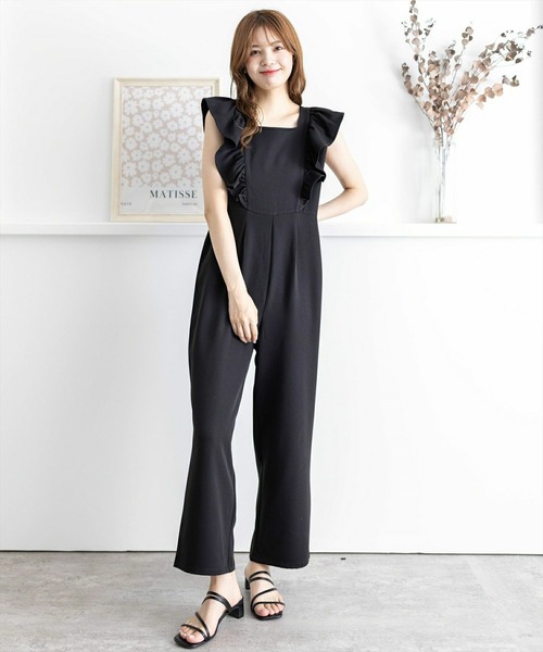 clear（クリア）の「フリルロンパース［大人 カジュアル 着回し力抜群］≪再入荷≫（サロペット/オーバーオール・レディース・ブラック/ライトベージュ・F）」の8枚目の写真