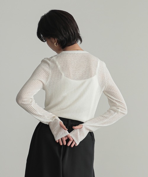 for/c(フォーシー)の「シアーリブニットプルオーバー【オーガニックコットン】(ニット/セーター・レディース・ブルー/オフホワイト/ブラック/チャコールグレー・LL/M/L)」の12枚目の写真
