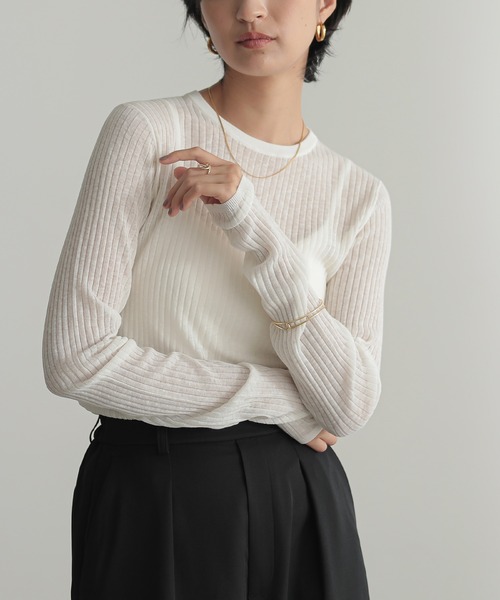 for/c(フォーシー)の「シアーリブニットプルオーバー【オーガニックコットン】(ニット/セーター・レディース・ブルー/オフホワイト/ブラック/チャコールグレー・LL/M/L)」の13枚目の写真