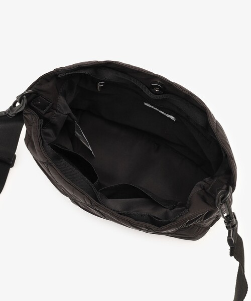 Afternoon Tea（アフタヌーンティー）の「キルティングショルダーバッグ（ショルダーバッグ・レディース・ブラック/ブルー/オフホワイト・ONE SIZE）」の6枚目の写真