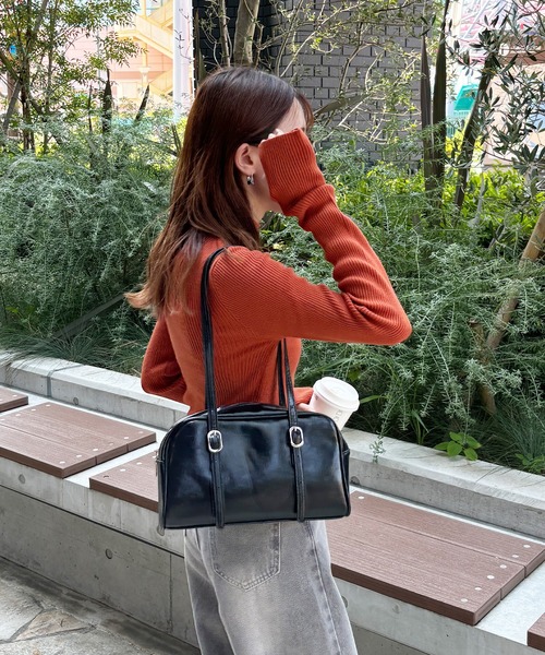 ISOOK（アイスー）の「【ISOOK / アイスー】リブタートルニット  / タートルネック サムホール ハイネック セーター 長袖 春ニット グリーン ZOZOTOWN限定（ニット/セーター・レディース・ブラック/グレー/グリーン/オレンジ・FREE）」の6枚目の写真