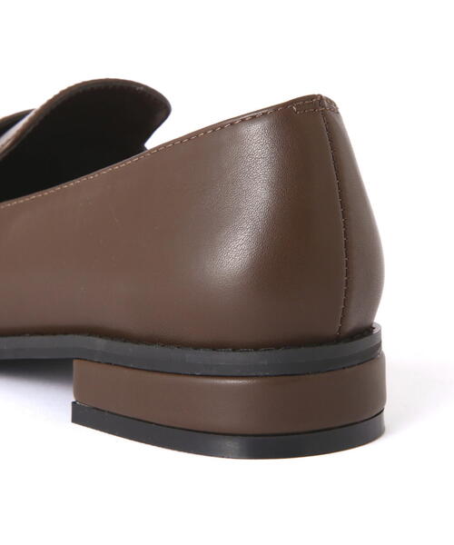 EDIT COLOGNE（エディットコロン）の「ビットローファー（パンプス・レディース・ブラウン/ブラック・23.0cm/23.5cm/24.0cm）」の8枚目の写真