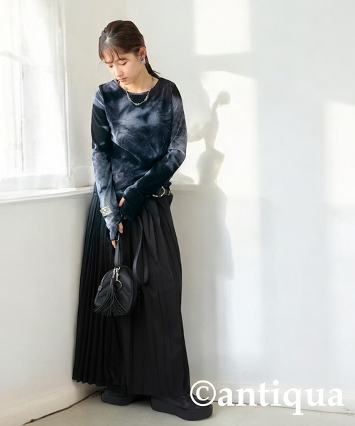 antiqua(アンティカ)の「ベロアシアートップス(Tシャツ/カットソー・レディース・ブラック/ベージュ・ONESIZE)」の6枚目の写真