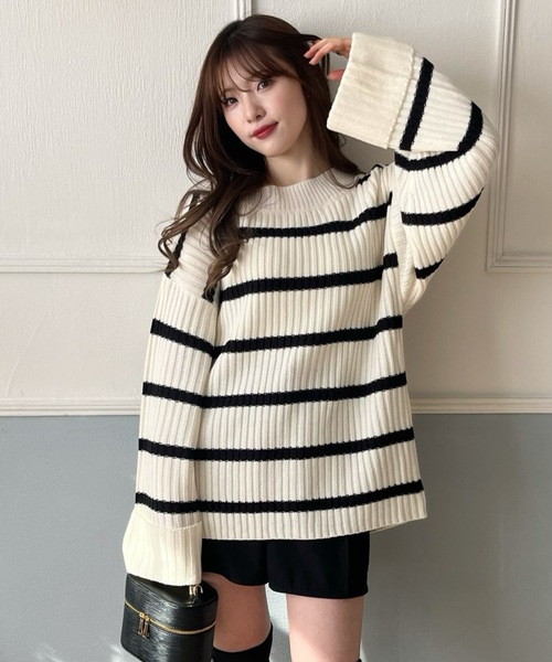 PURE BRIGHT（ピュアブライト）の「ワイドスリーブボーダーニット（ニット/セーター・レディース・ホワイト/グレー・FREE）」の9枚目の写真