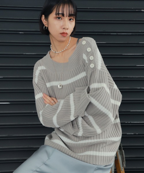 PURE BRIGHT（ピュアブライト）の「ワイドスリーブボーダーニット（ニット/セーター・レディース・ホワイト/グレー・FREE）」の18枚目の写真
