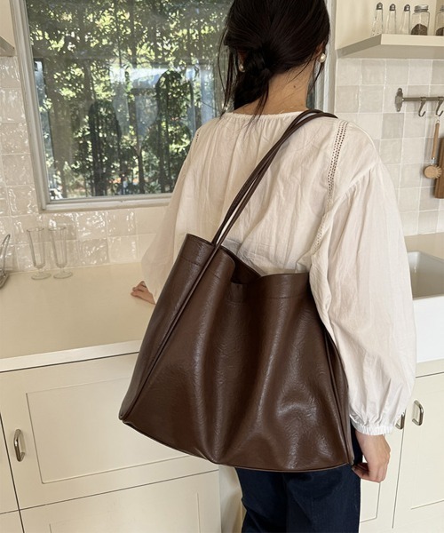Miniministore(ミニミニストア)の「PUトートバッグ レディース A4(トートバッグ・レディース・ブラウン/シルバー/ブラック・FREE)」の22枚目の写真