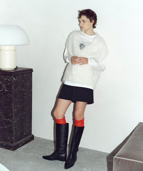 ADAM ET ROPE'（アダムエロペ）の「キリカエルーズニーハイソックス（ソックス/靴下・レディース・レッド/ブラック/ベージュ・FREE）」の12枚目の写真