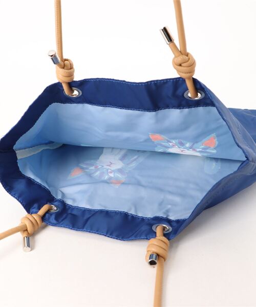 Elura（エルーラ）の「＜タムロアヤノさんコラボ＞ねこプリントバッグ/153242（トートバッグ・レディース・ベージュ/ブルー・ONE SIZE）」の5枚目の写真