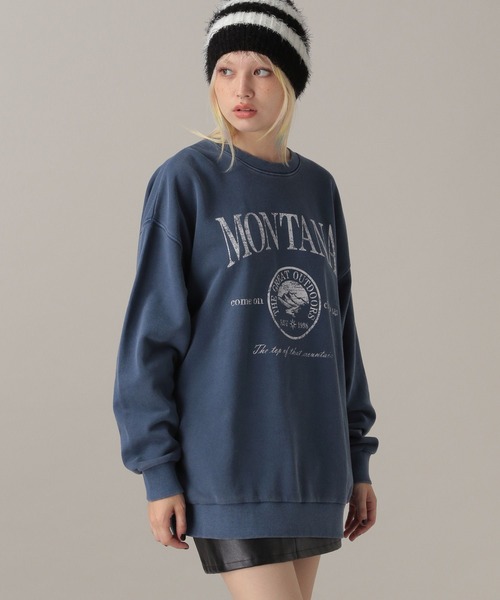 FOREVER 21（フォーエバー トゥエンティーワン）の「【2024FW】ピグメント裏毛グラフィックプルオーバー（スウェット・レディース・レッド/グレー/チャコールグレー/ネイビー・FREE）」の3枚目の写真