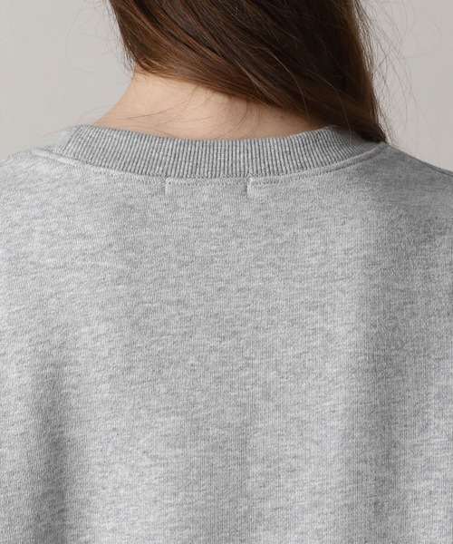 FOREVER 21（フォーエバー トゥエンティーワン）の「【2024FW】ピグメント裏毛グラフィックプルオーバー（スウェット・レディース・レッド/グレー/チャコールグレー/ネイビー・FREE）」の20枚目の写真