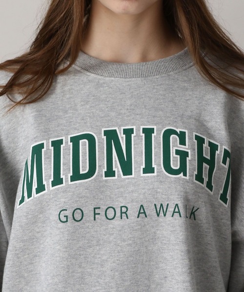 FOREVER 21（フォーエバー トゥエンティーワン）の「【2024FW】ピグメント裏毛グラフィックプルオーバー（スウェット・レディース・レッド/グレー/チャコールグレー/ネイビー・FREE）」の21枚目の写真